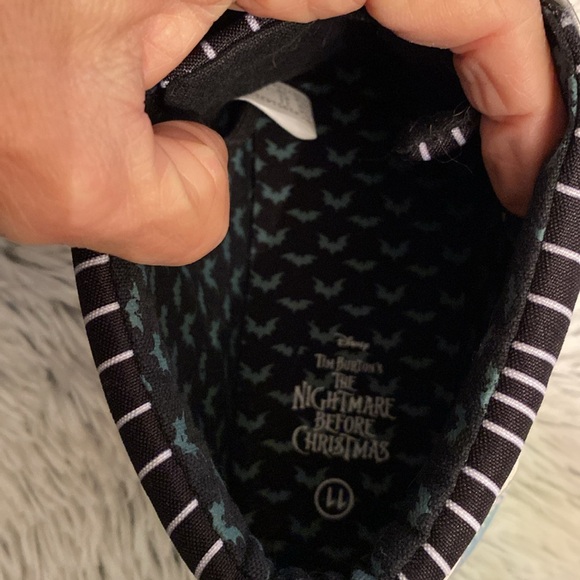 NWOT-The nightmare before Christmas tennis shoes - Picture 6 of 8